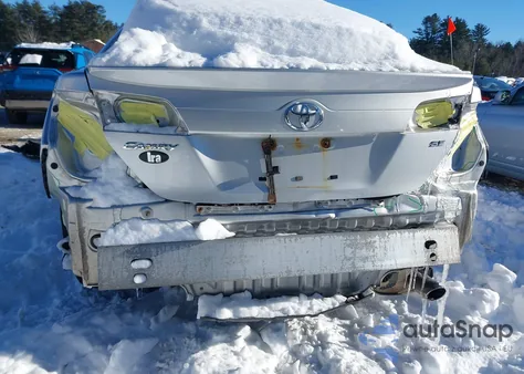 2012 Toyota Camry z USA, uszkodzony, nr VIN 4T1BFAFK5CU138941